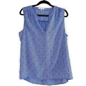 Chaus Blue & White Sleeveless Top